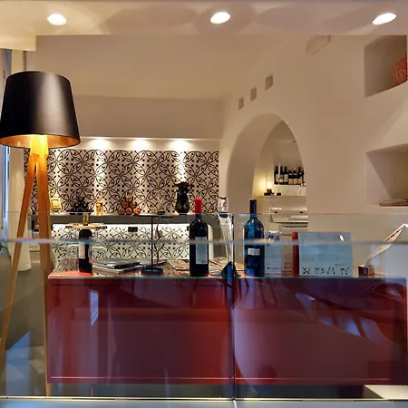 Glaros Boutique - Adults Only 2*