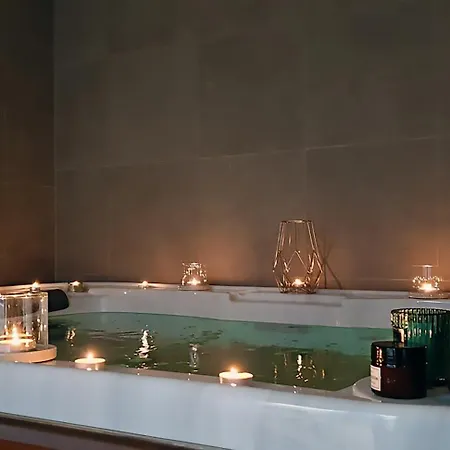 Glaros Boutique - Adults Only מלון 2*